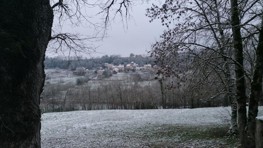 Vue Ligneyrac enneigé